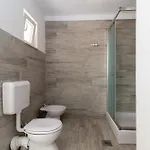 Leona Villa *