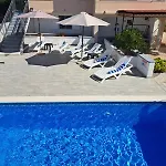 Leona * Rogoznica (Sibenik-Knin)