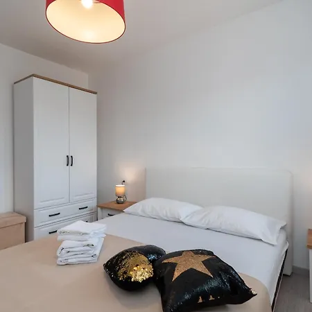 Villa Leona Rogoznica (Sibenik-Knin)