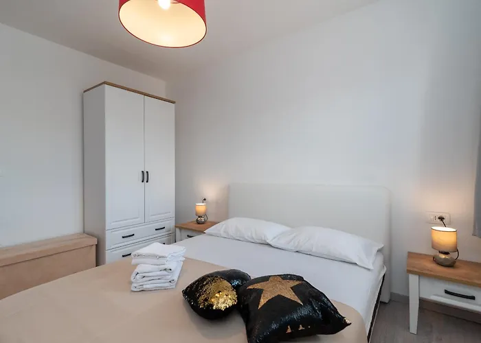 Villa Leona Rogoznica (Sibenik-Knin)