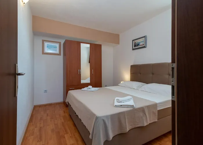 Villa Leona Rogoznica (Sibenik-Knin)