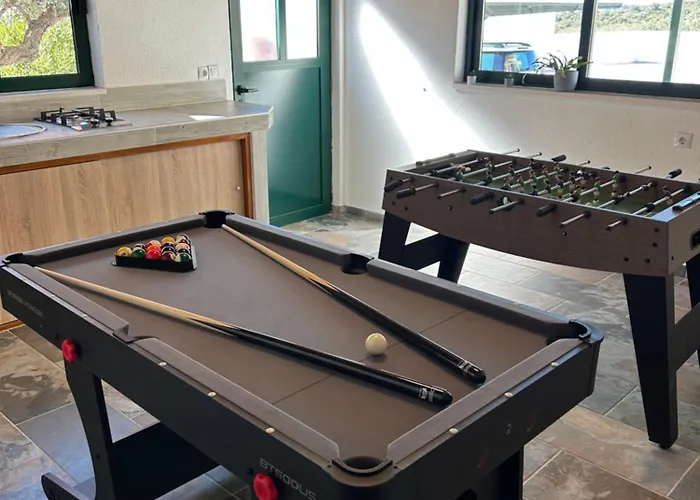 Leona * Rogoznica (Sibenik-Knin)